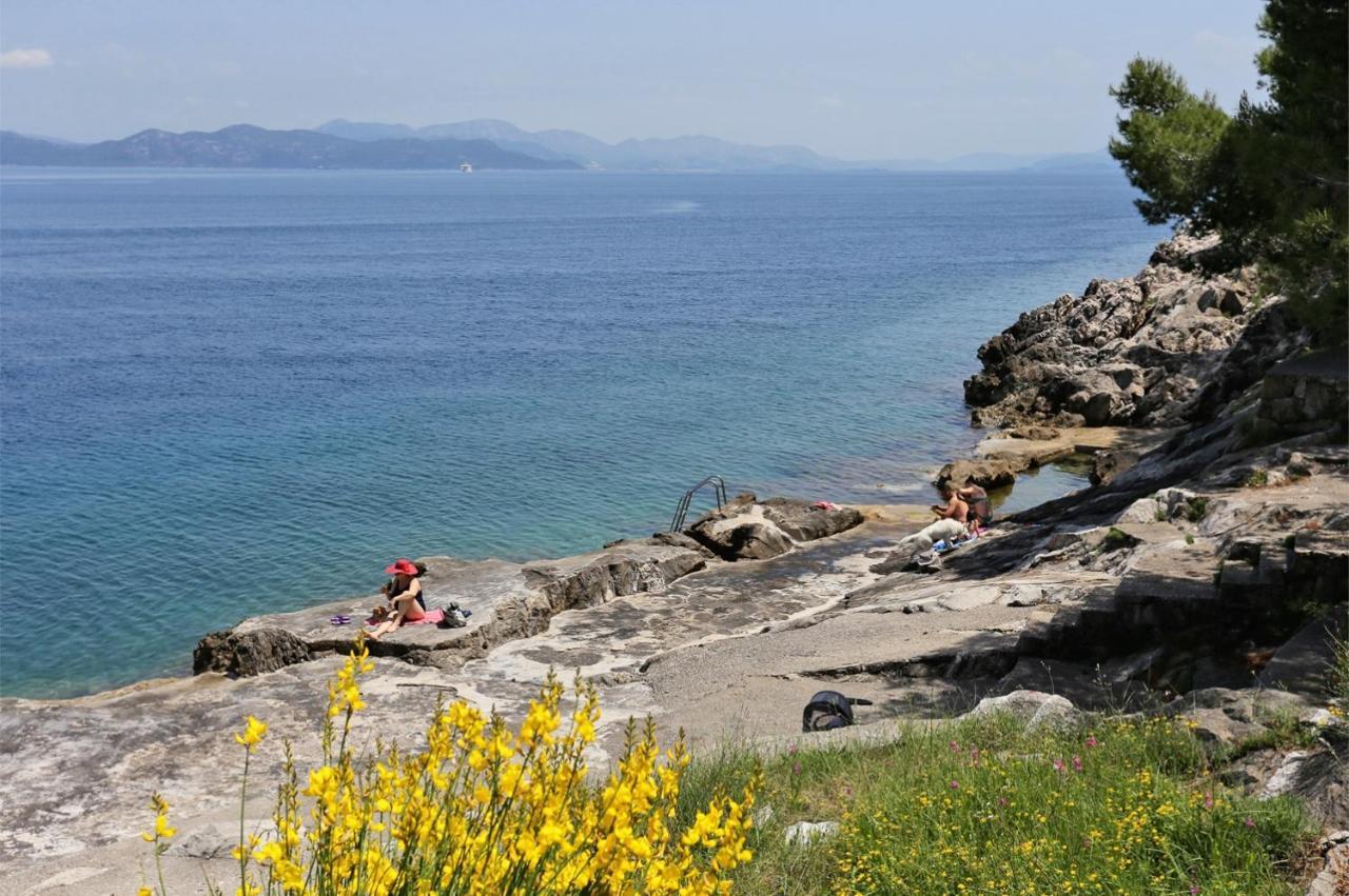 Rooms With A Parking Space Trpanj, Peljesac - 10422 Экстерьер фото